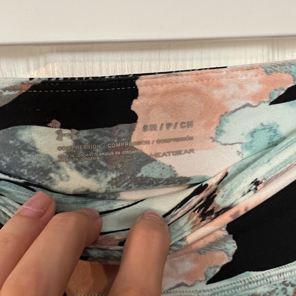 Under Armour Leggings - Picture 2 of 2